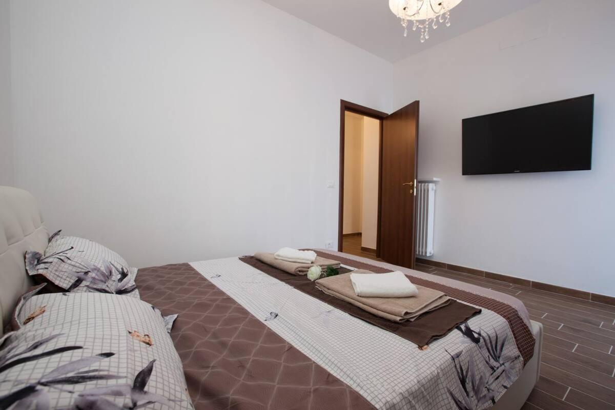 Residenza Alexander Luxury 1 Apartment Verona Bagian luar foto