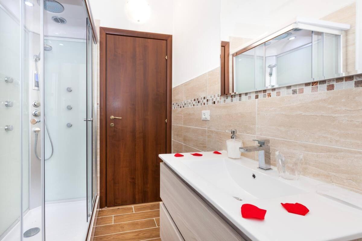 Residenza Alexander Luxury 1 Apartment Verona Bagian luar foto